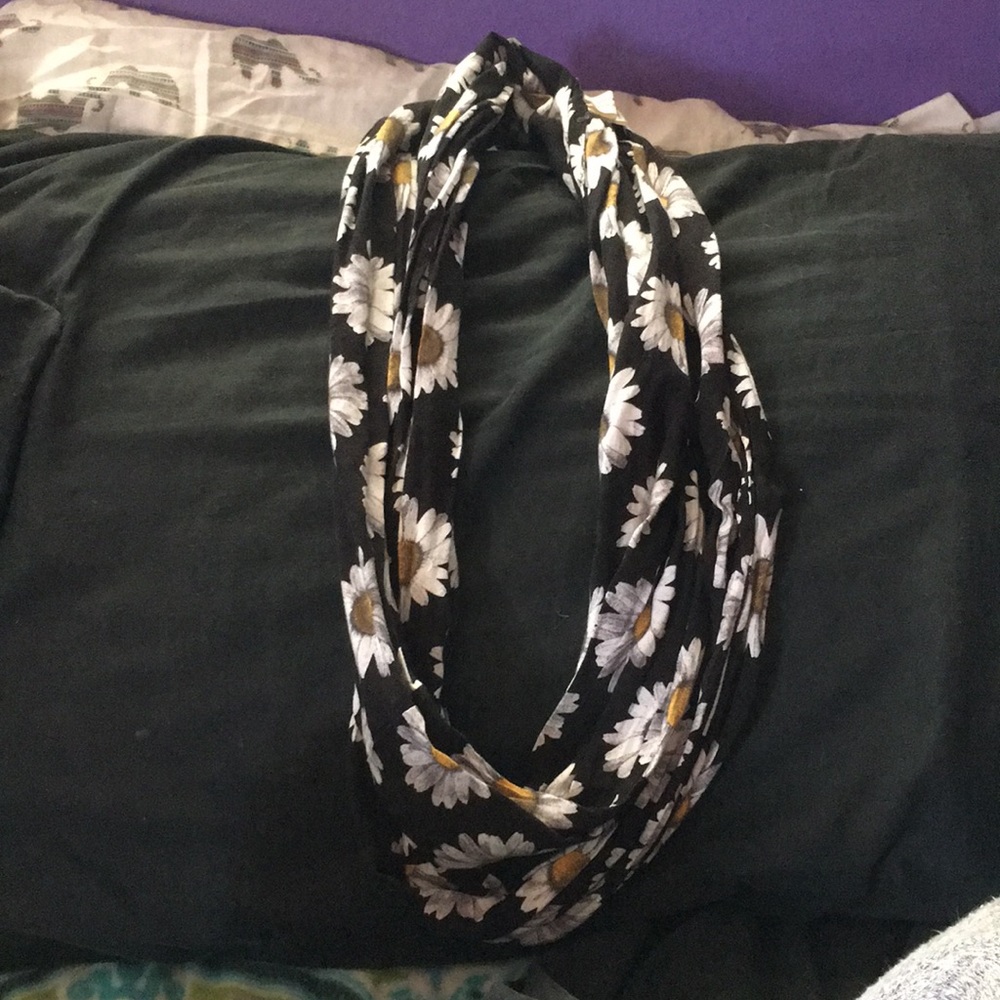 scarf